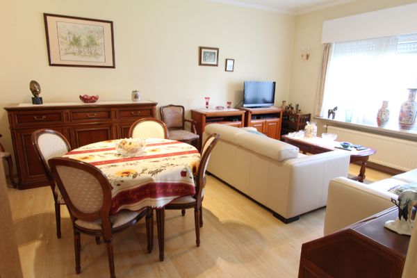 estate img