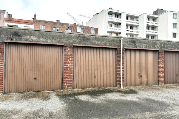 Garage
                            te huur in Deinze
