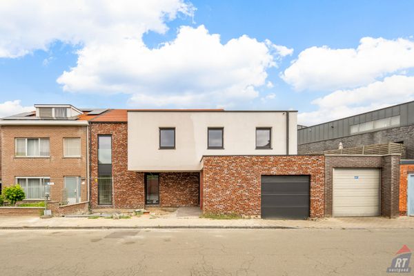 estate img