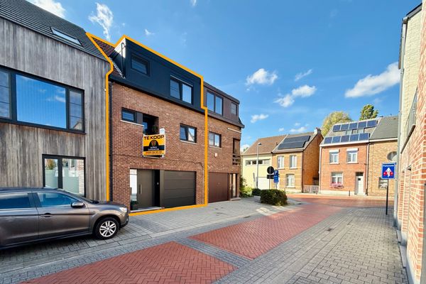 Rijwoning
                            te koop in Kontich