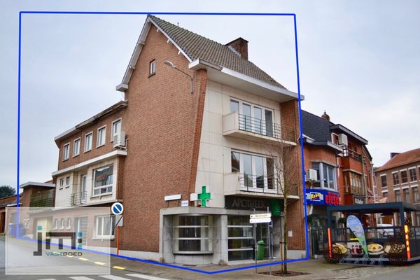 Woning met handelszaak
                                te koop in Borgloon