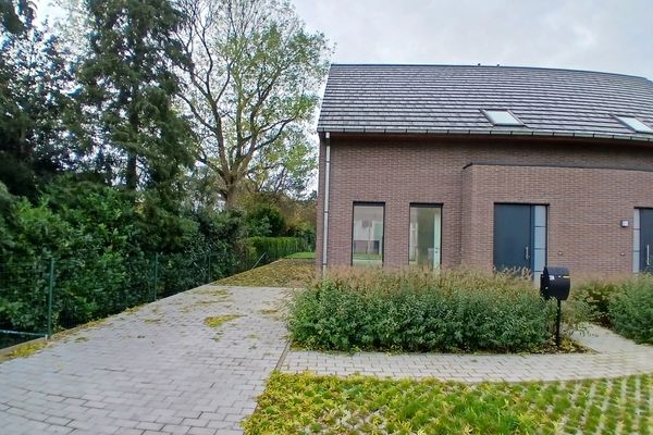Huis
                                verhuurd
                                in Kortemark