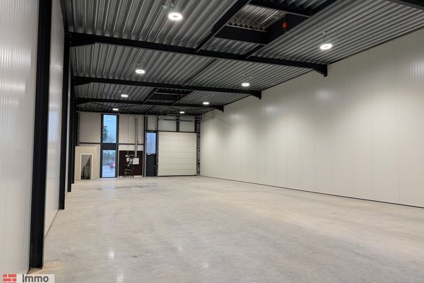 Commercieel te huur / Paal