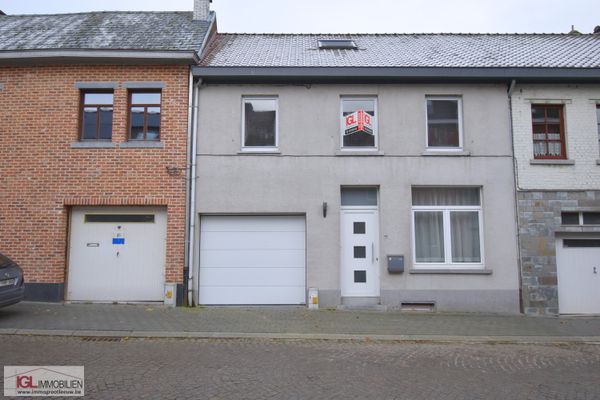Estate main image
