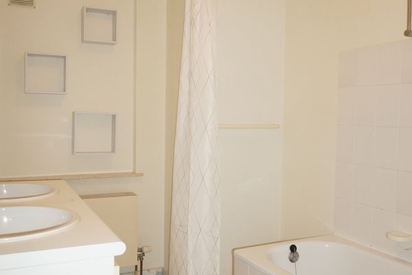 Appartement te huur / Paal