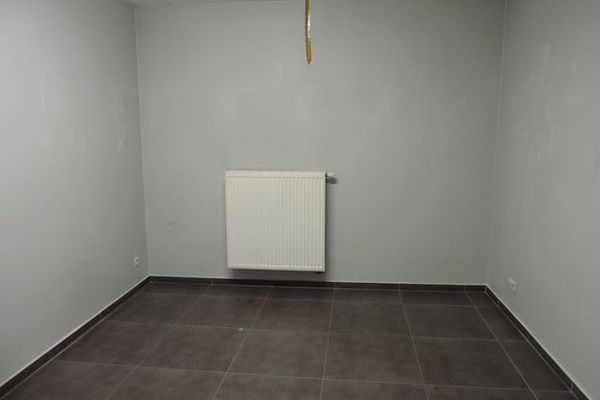 Commercieel te koop / Beringen