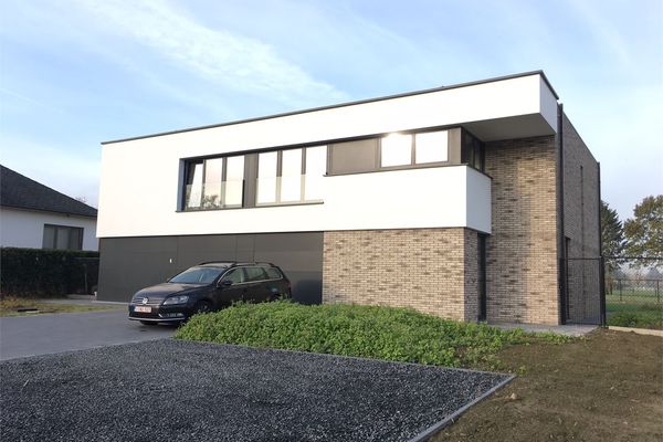 Project
                            verkocht in Wellen