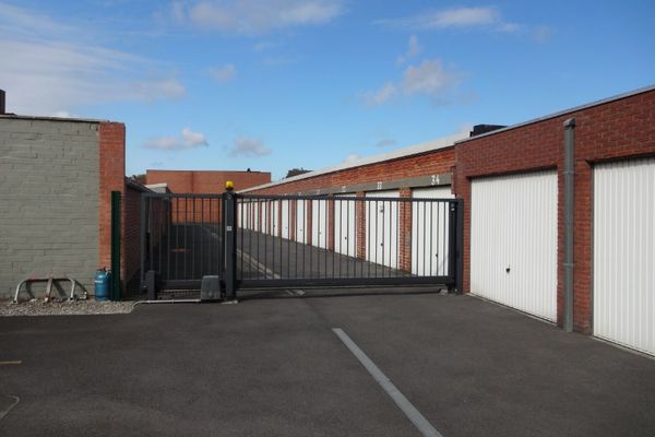 Garage
                                te huur
                                in Roeselare