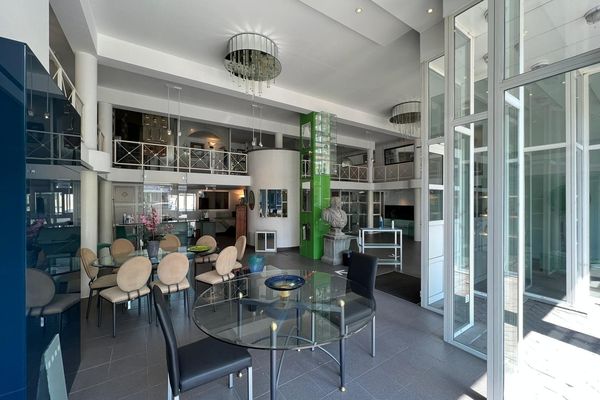 Commercieel te koop / Merksem