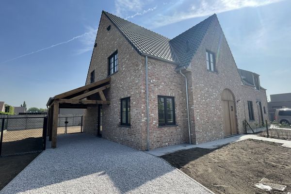 Huis
                                te huur
                                in Kortemark