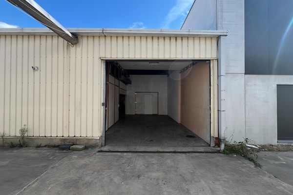 Industrieel te huur / Hasselt
