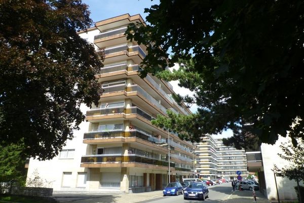 Estate main image