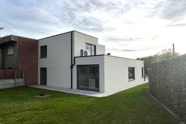 Huis
                                te koop
                                in Koolskamp