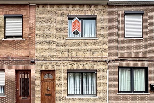 Huis
                                optie koop
                                in Wetteren