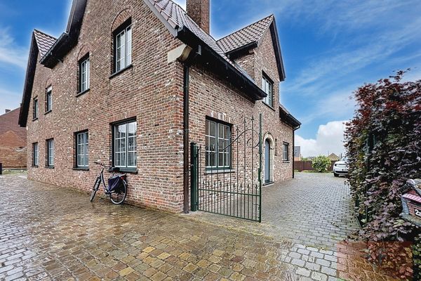 Huis
                                te huur
                                in Bavegem