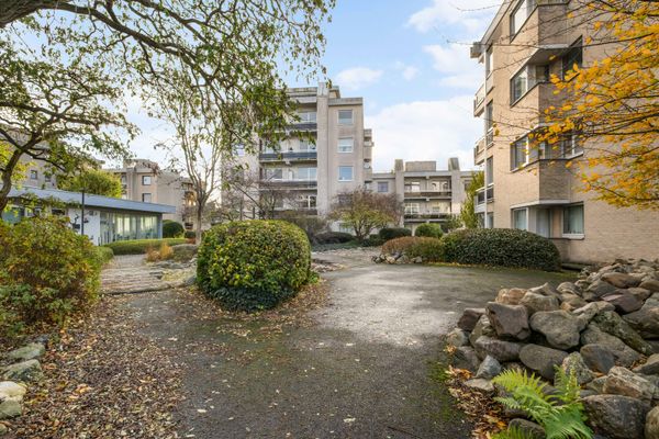 Appartement
                            te koop in Assebroek