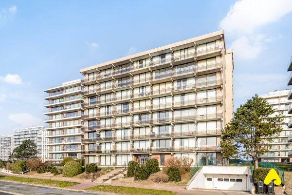 Garage te koop / De Panne