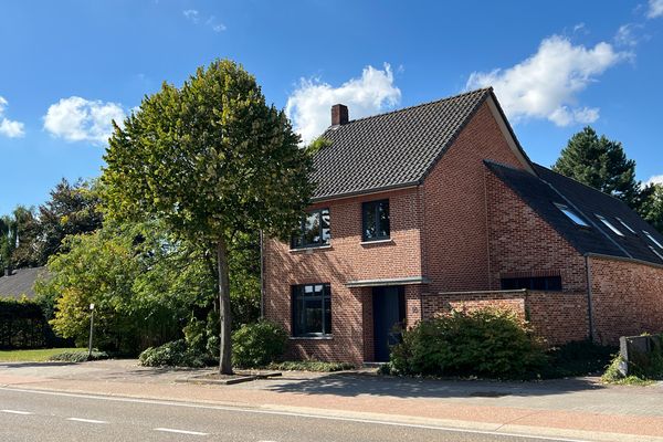 Huis
                                te koop
                                in Neerpelt