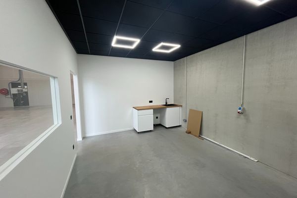 Industrieel te huur / Hasselt