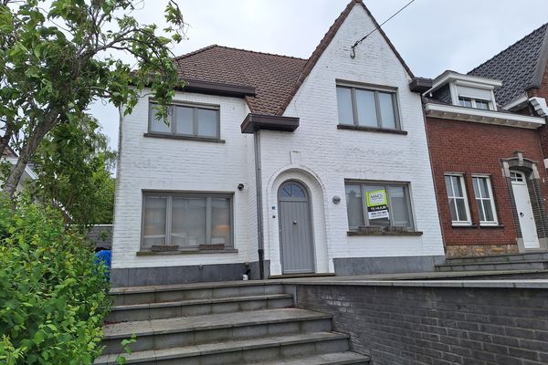 Huis
                            te huur in Anzegem