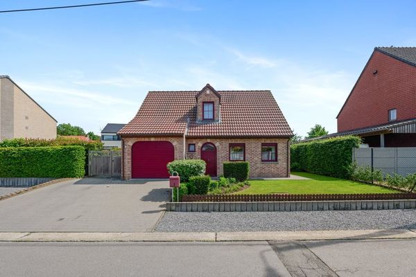 Huis
                            te koop in Walshoutem