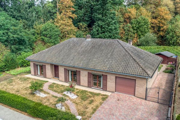 Villa
                            te koop in Duras