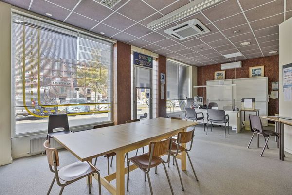 Commercial a vendre / Tongres