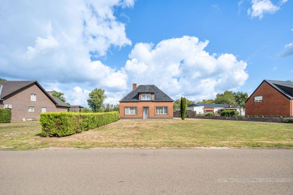 Estate main image