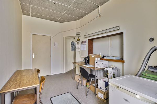 Commercial a louer / Tongres