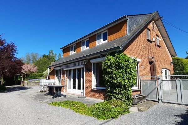 Maison
                                vendu
                                in Spy
