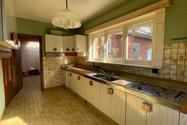Huis te koop / Opvelp