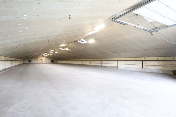 Industrieel
                                te huur
                                in Lichtervelde