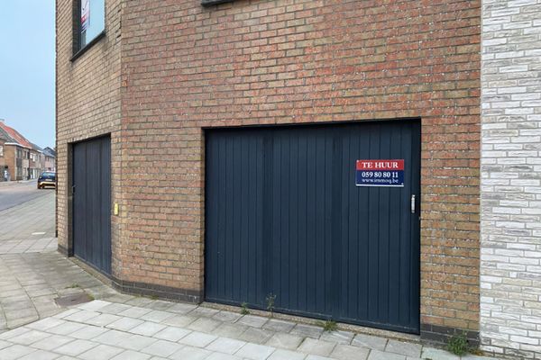 Garage
                                verhuurd in Bredene