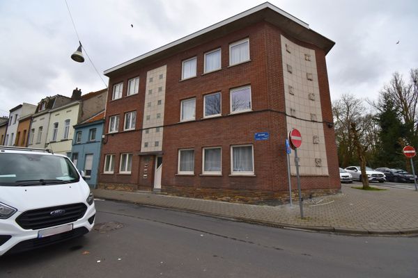 Estate main image