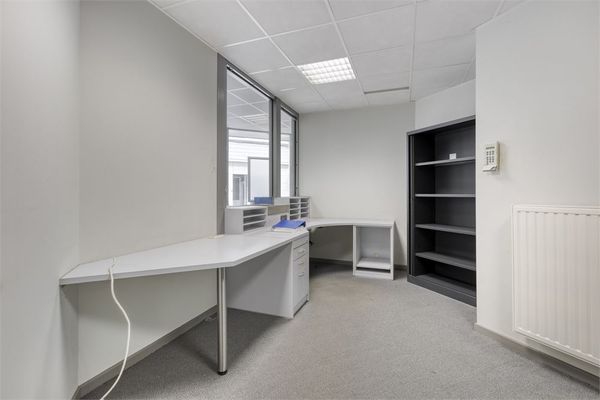 Commercial a vendre / Tongres