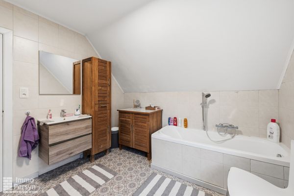 Huis te koop / Testelt