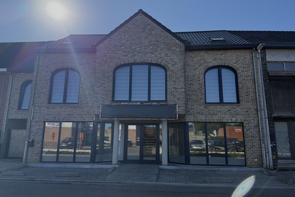 Estate main image