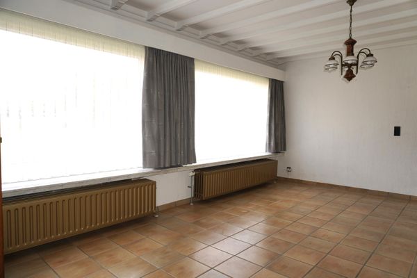 Huis te huur / Paal