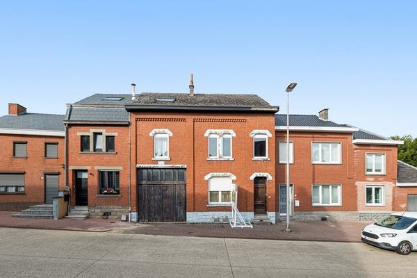 Huis
                            te koop in Montenaken