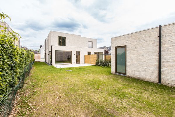 Huis te koop / Pulle