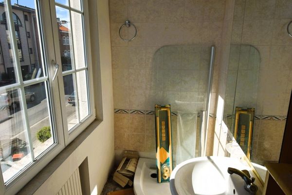 Huis te koop / Laken