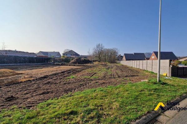 Grond
                                verkocht
                                in Oudsbergen