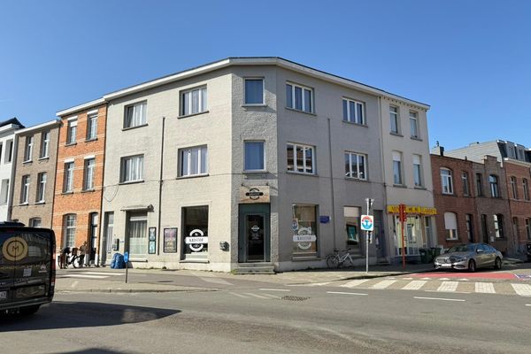 Opbrengsteigendom
                            te koop in Mortsel