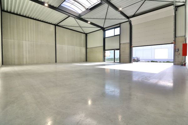 Commercieel te huur / Eeklo