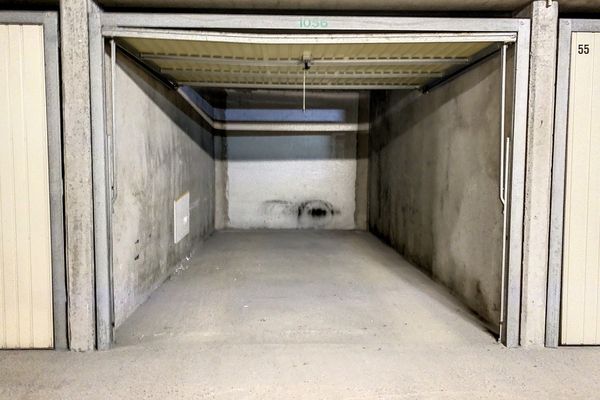 Garage
                            verhuurd in Oostduinkerke