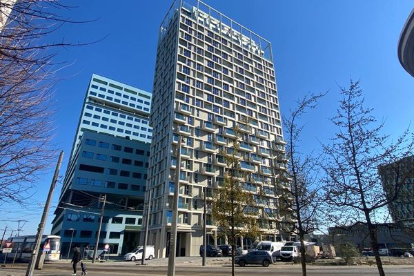 Estate main image