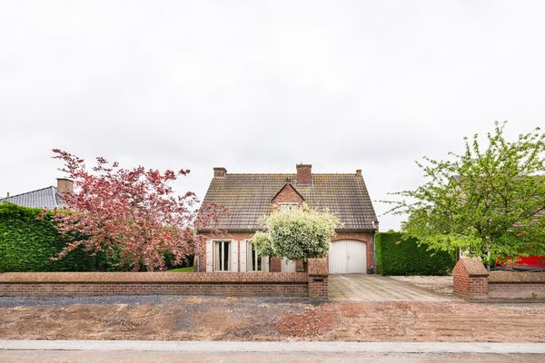 estate img