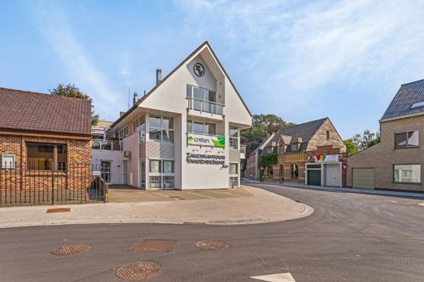 Appartement
                                te huur
                                in Roeselare
