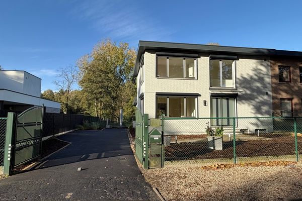 Huis  in Genk