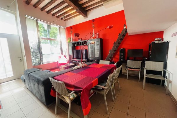 Gelijkvloers app.
                                verkocht in Brugge